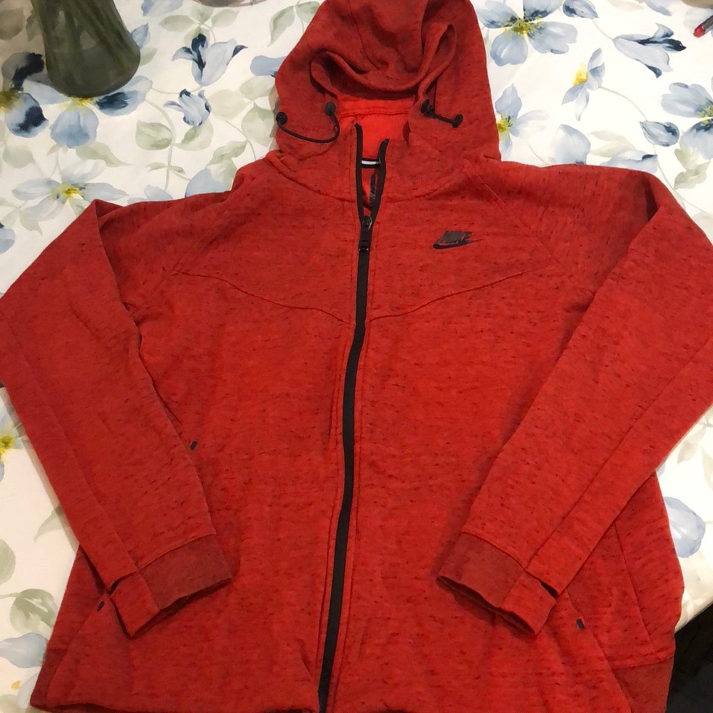 Nike size XL color red